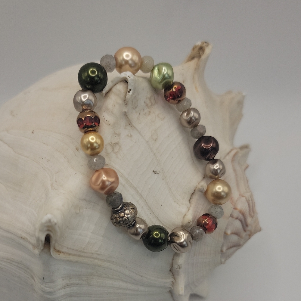Hanscrafted Multicolor Beaded Stretch Bracelet  Standard Size 7"